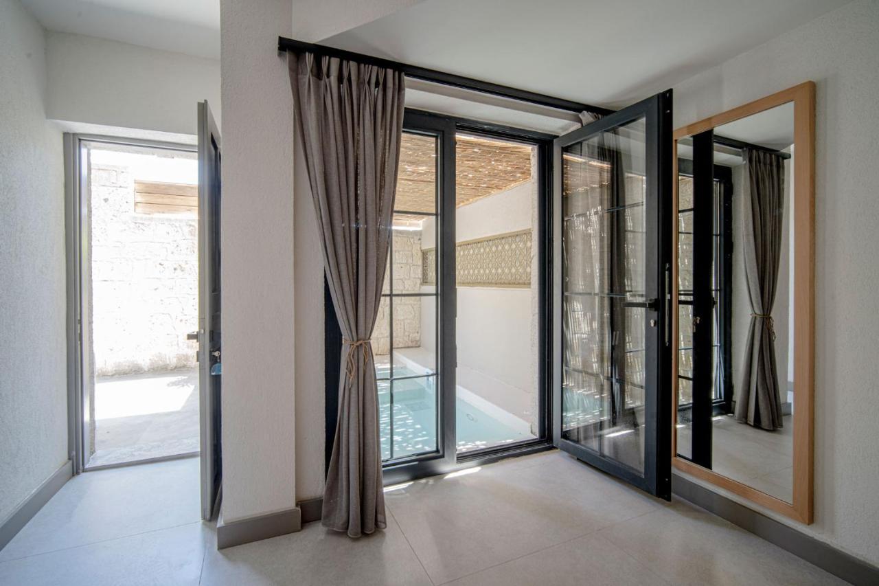 Derin Alacati (Adults Only) Екстер'єр фото
